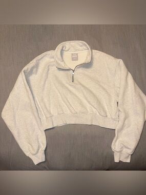 TNA Cozy Fleece Perfect Fit Half Zip Sweatshirt, Medium, White Light Gray, Crop